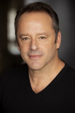 Gil Bellows