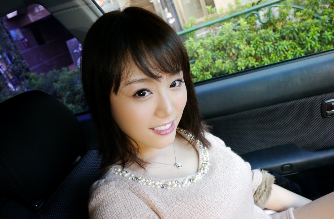 浜崎真緒