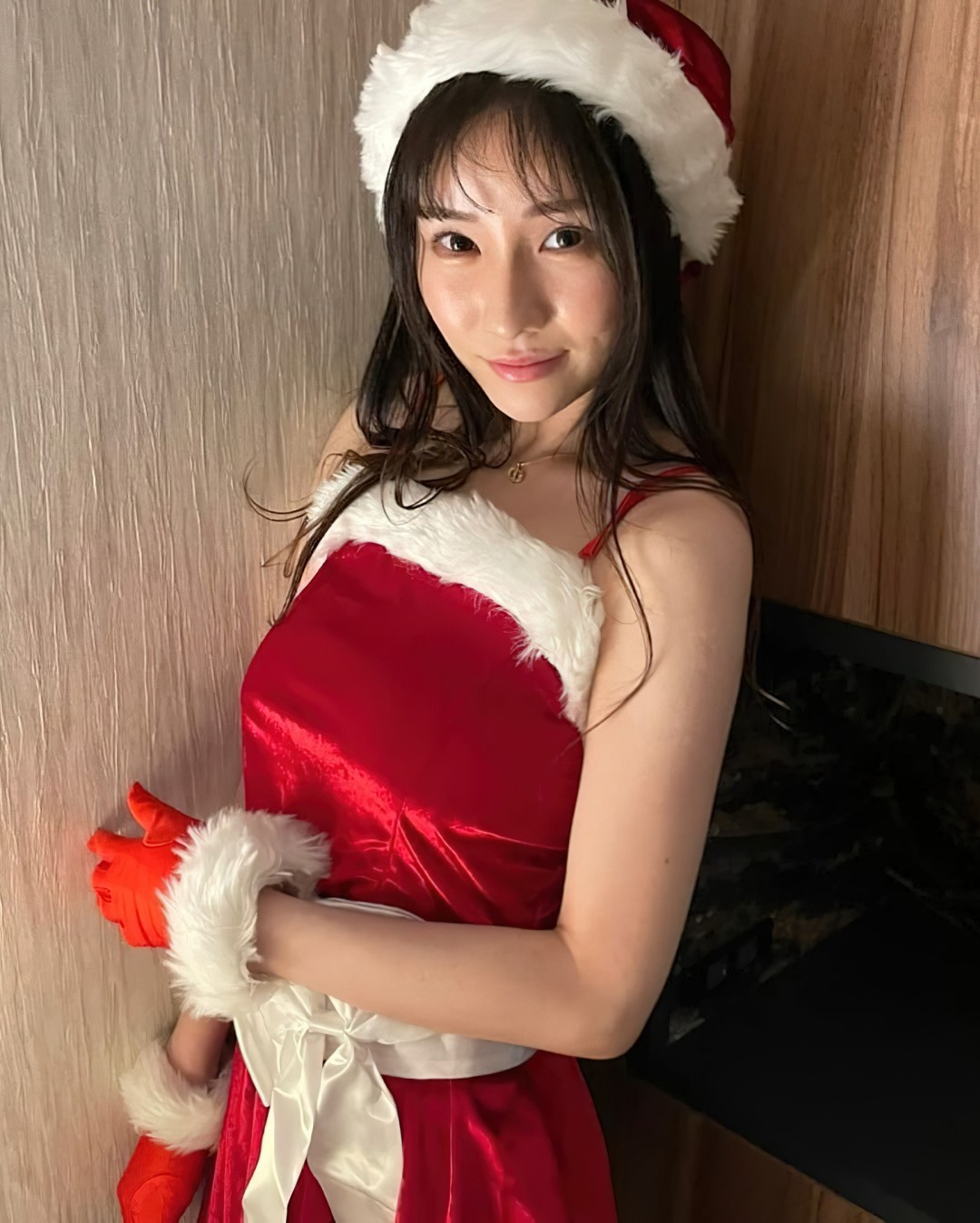 山手梨愛
