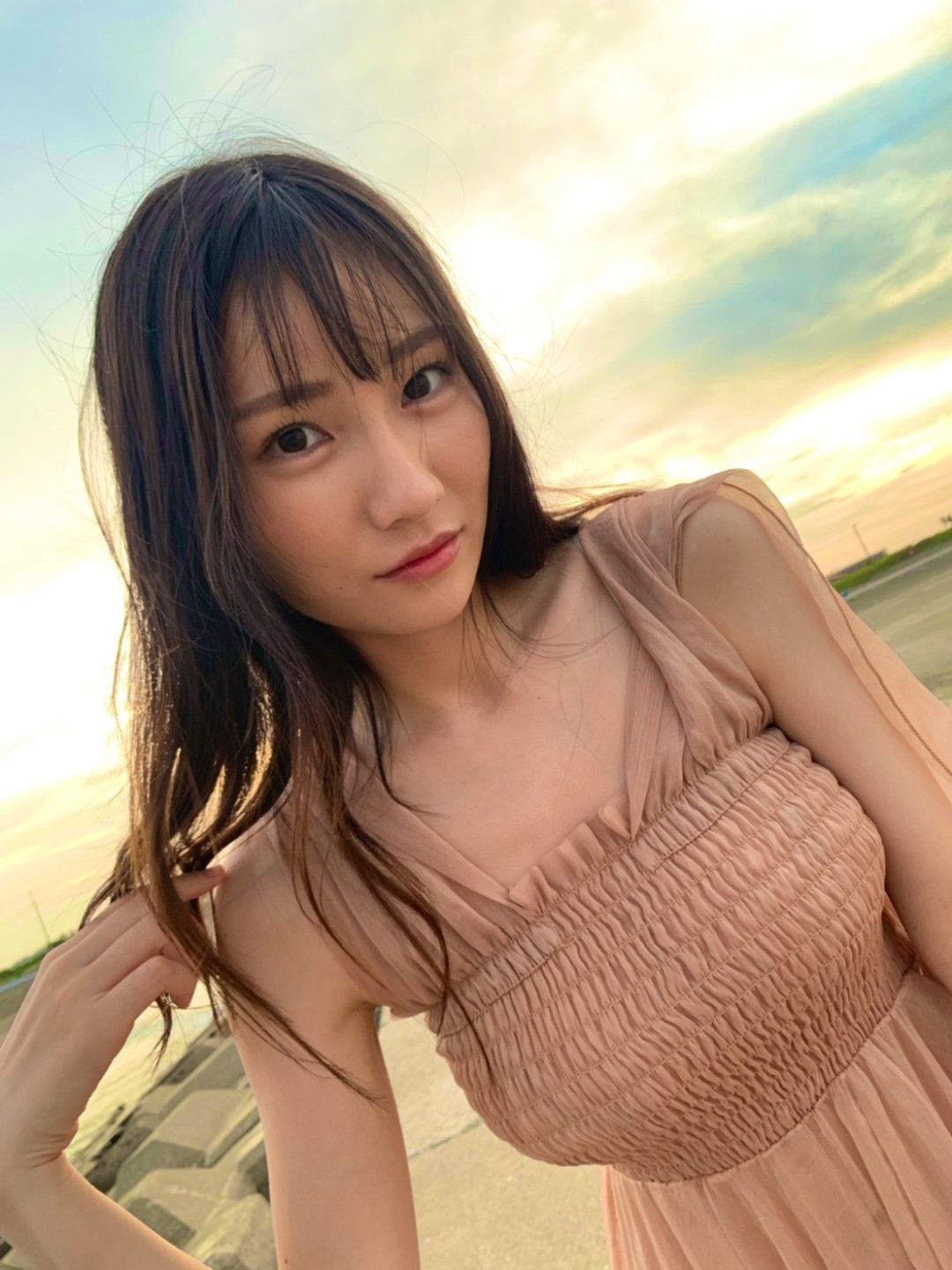 山手梨愛