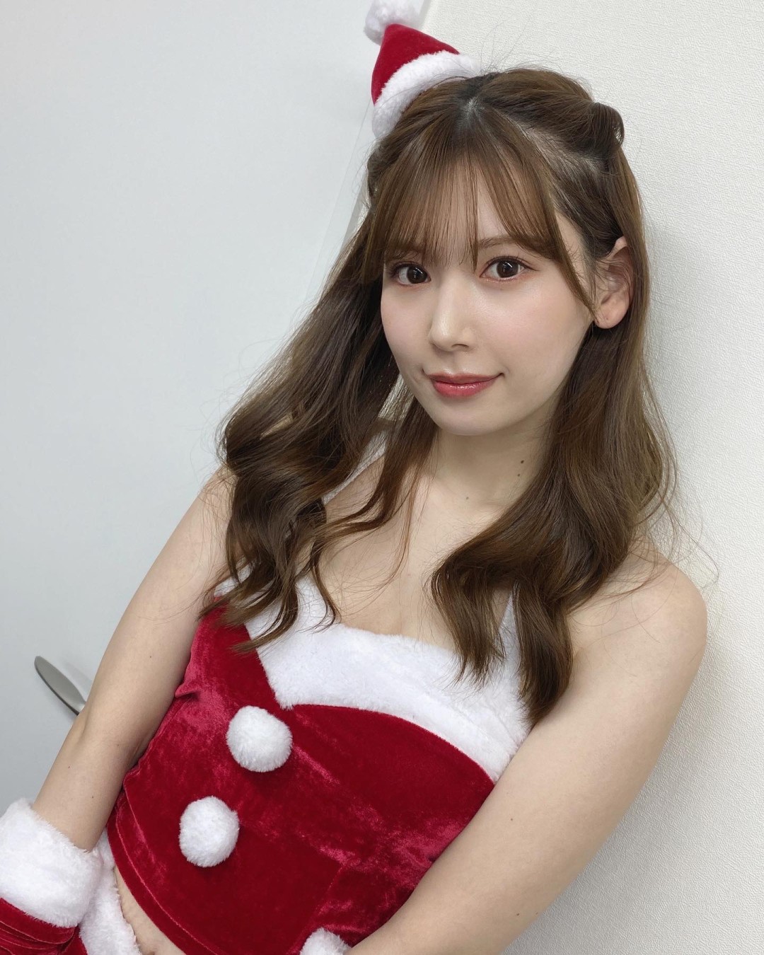明里つむぎ