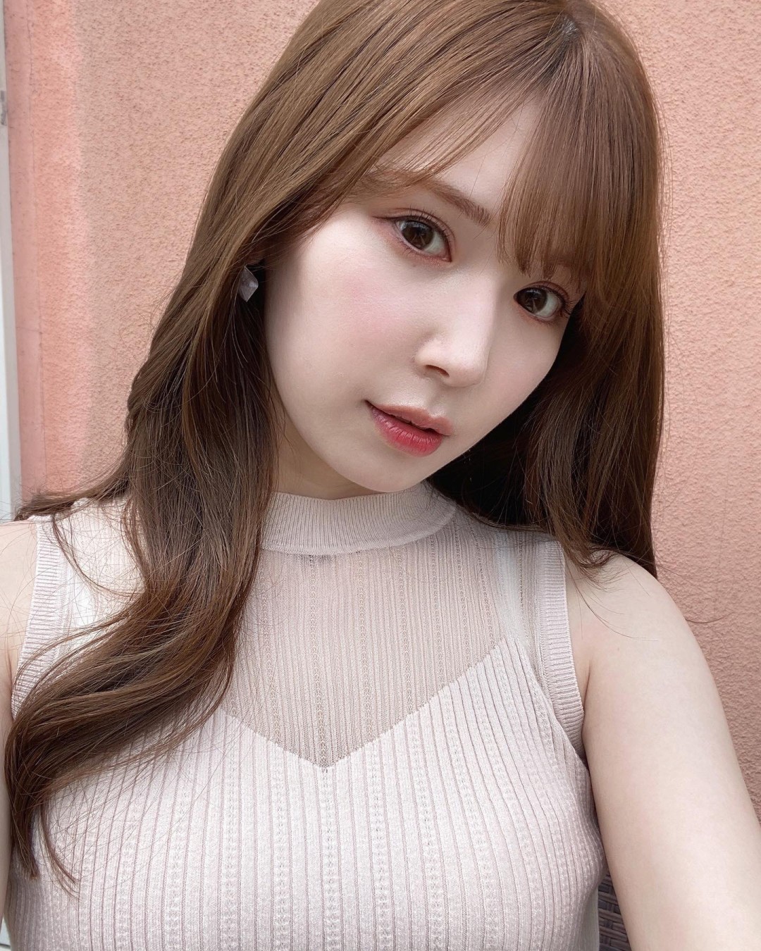 明里つむぎ