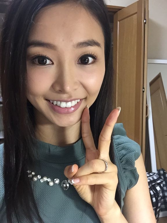 夏目彩春
