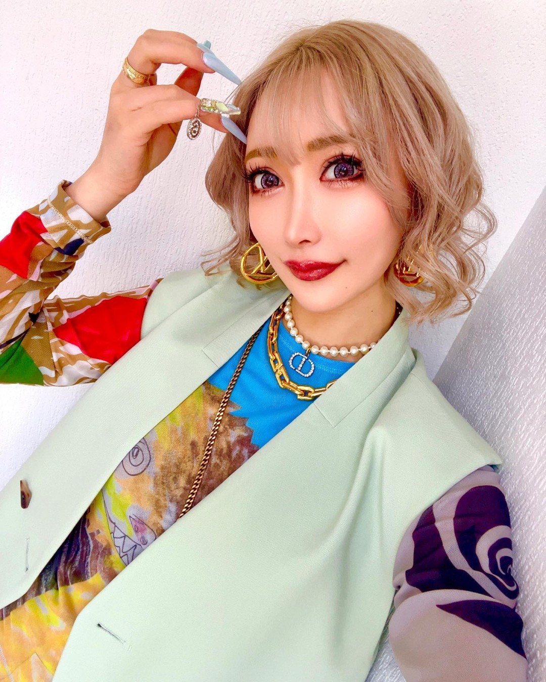AIKA