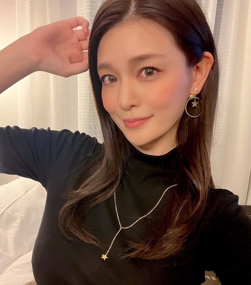 橘メアリー