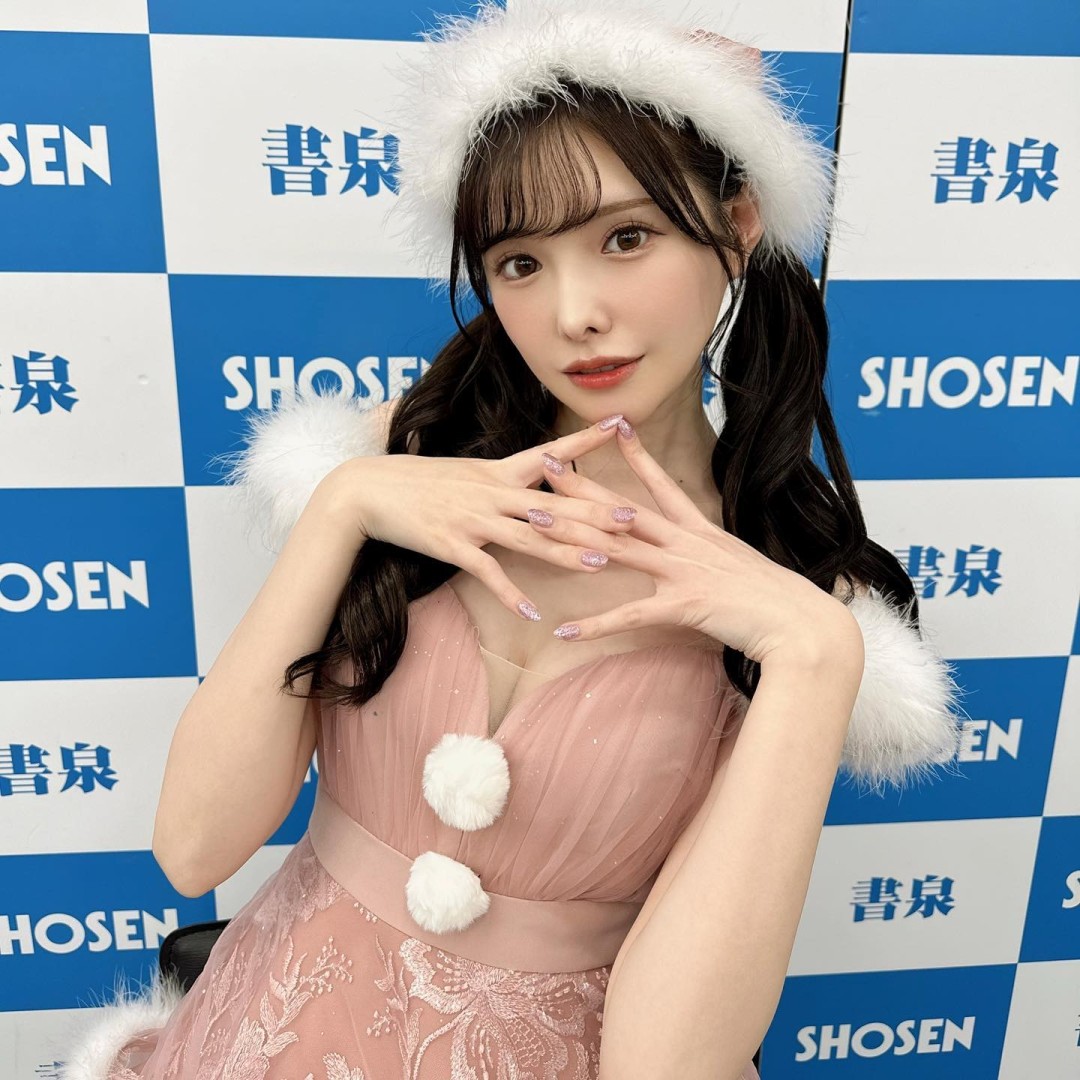 新ありな