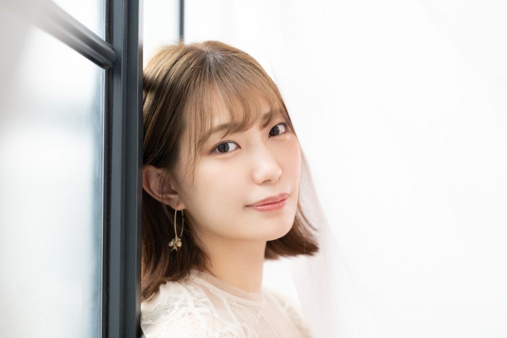 美谷朱里