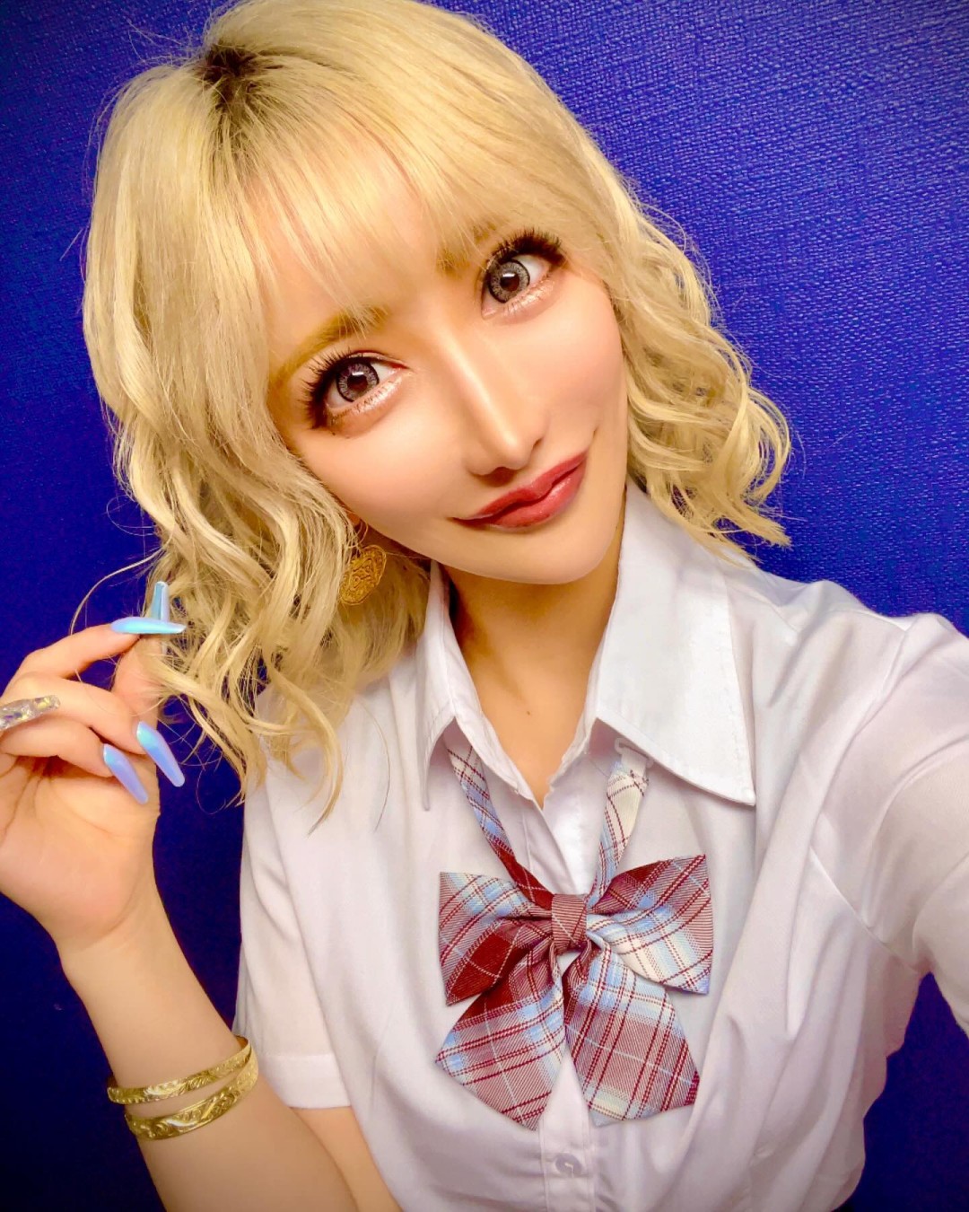 AIKA