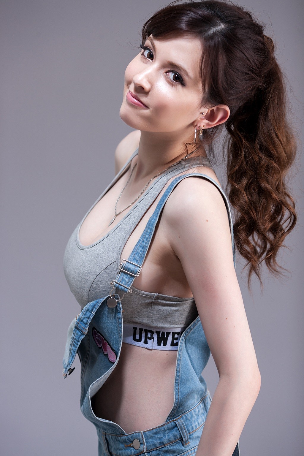 水咲ローラ