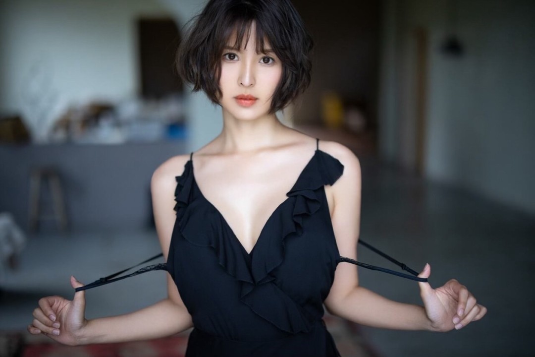 葵つかさ