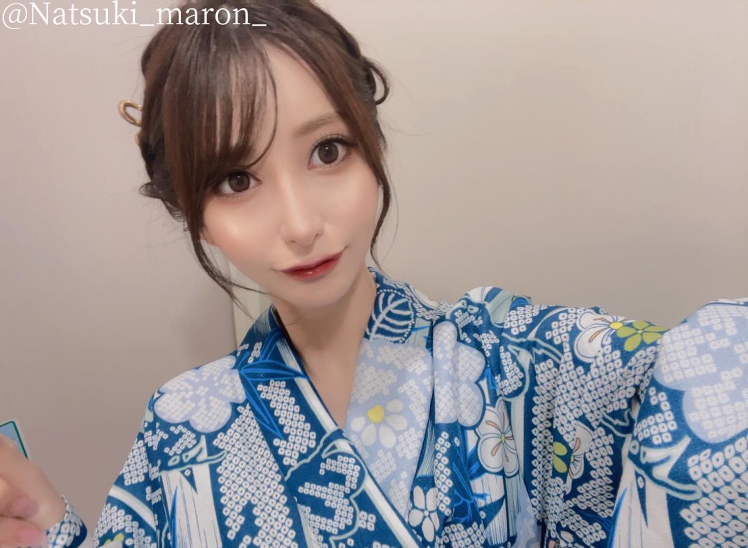 夏希まろん