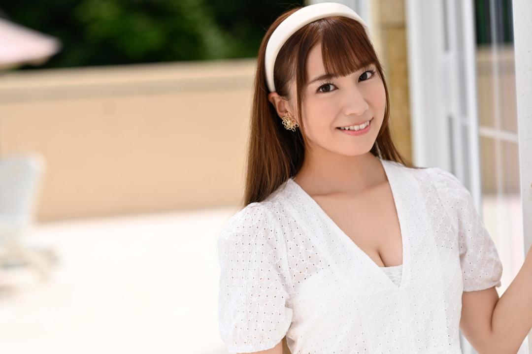 初川みなみ