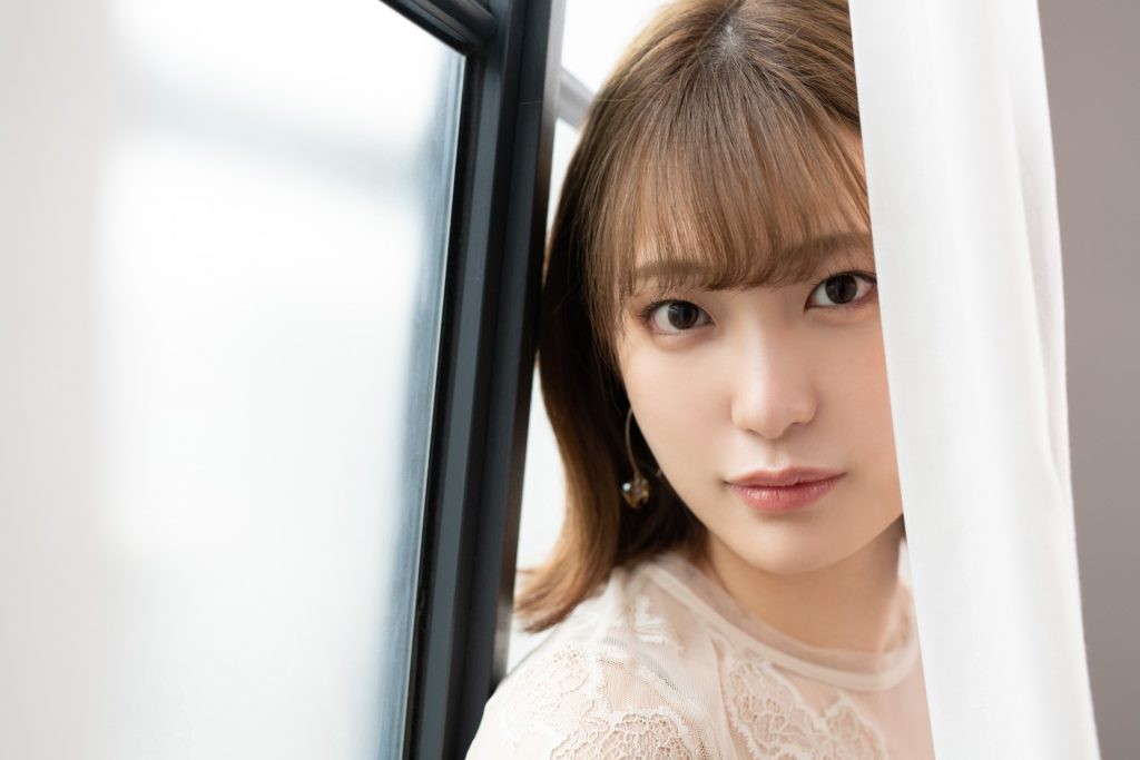 美谷朱里