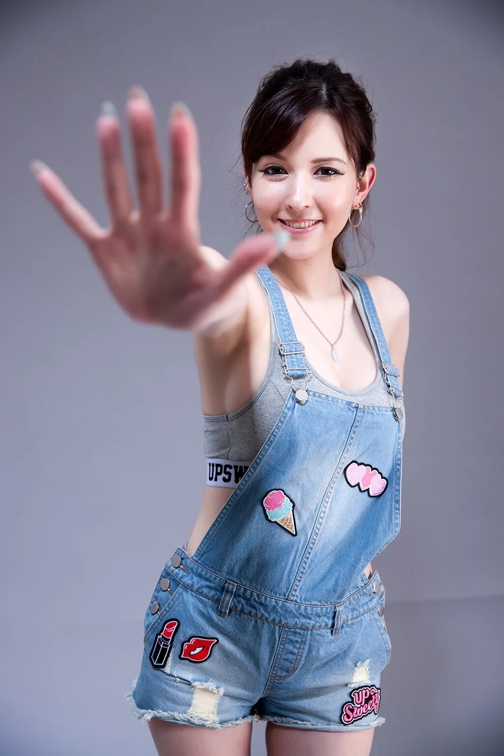 水咲ローラ