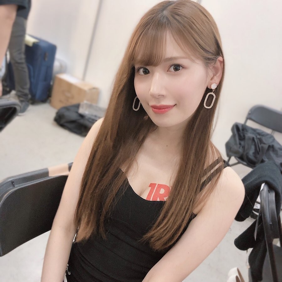明里つむぎ