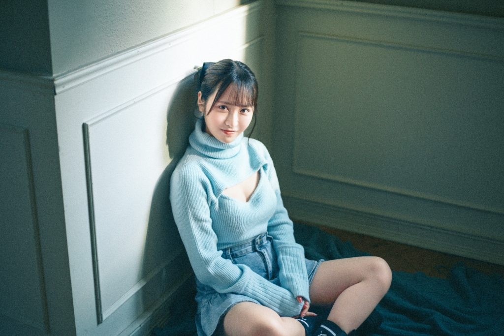 小野六花