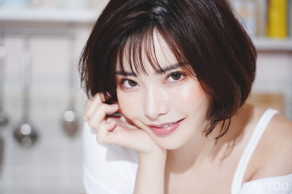 深田えいみ