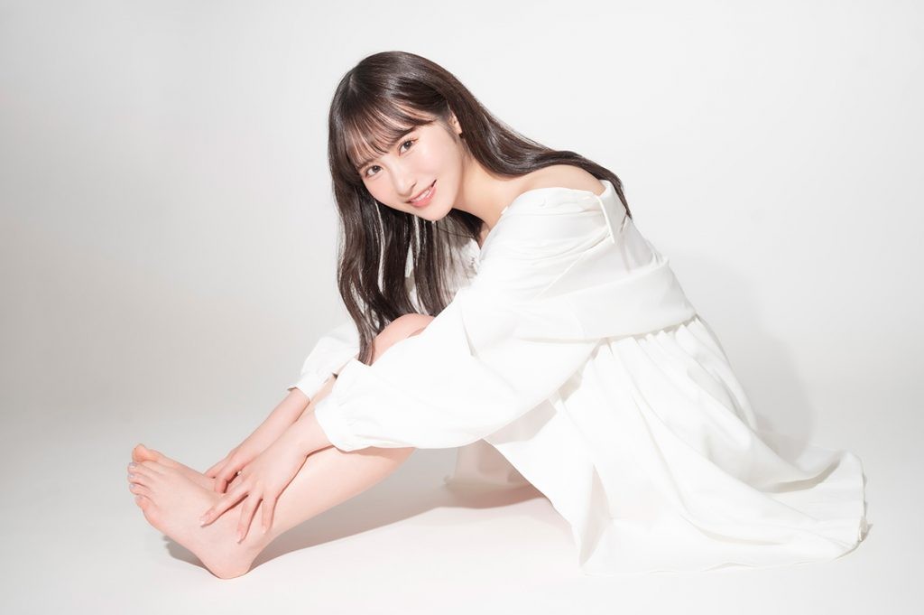 小野六花