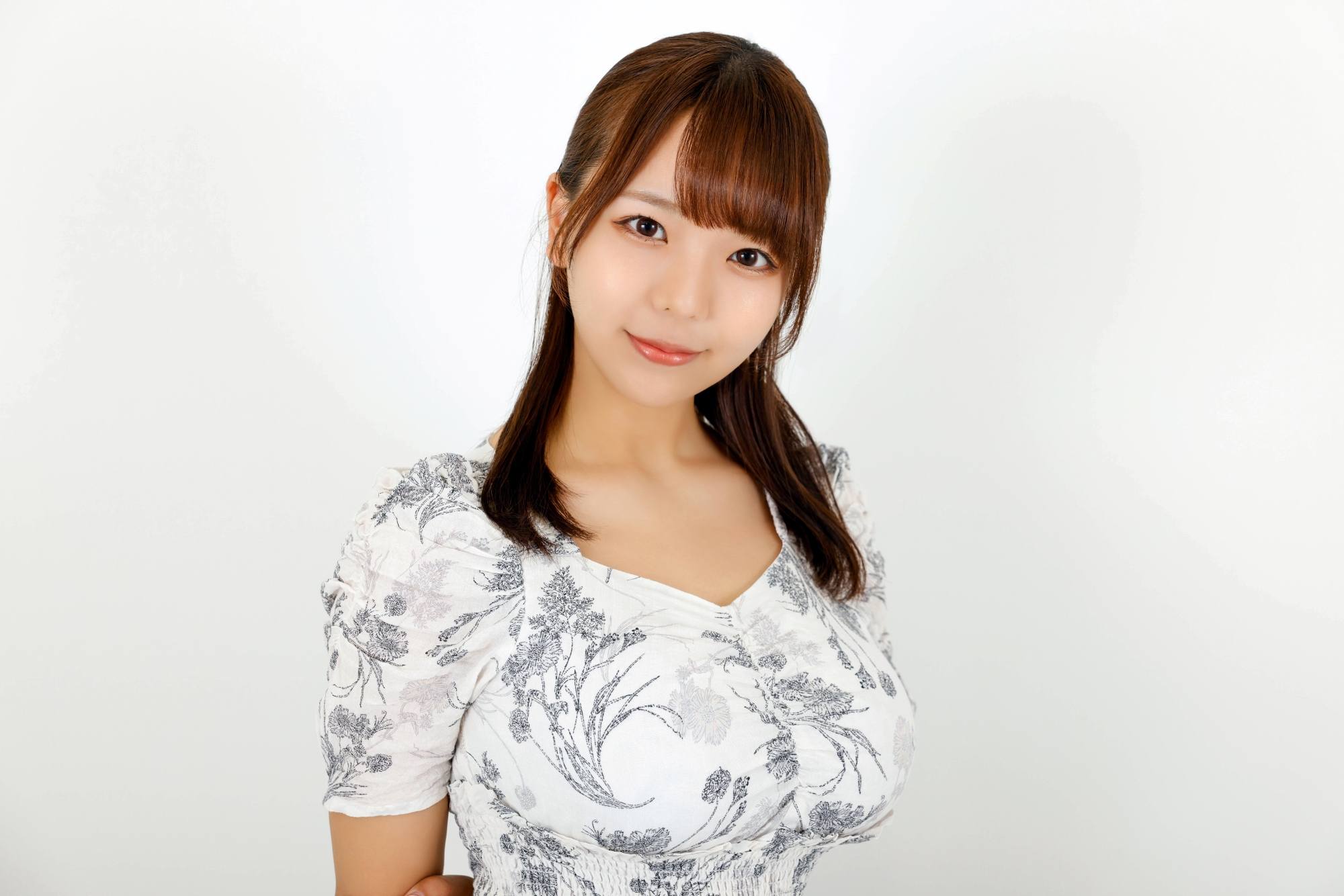 莉々はるか
