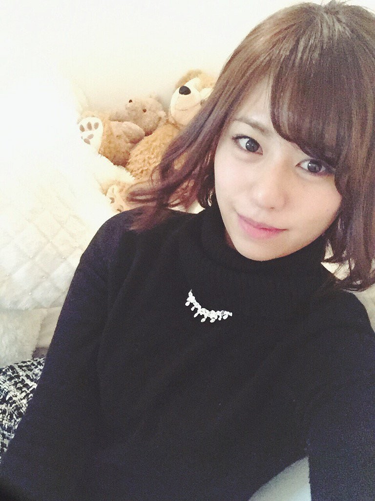 瑠川リナ