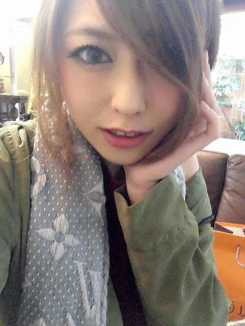 桜井あゆ