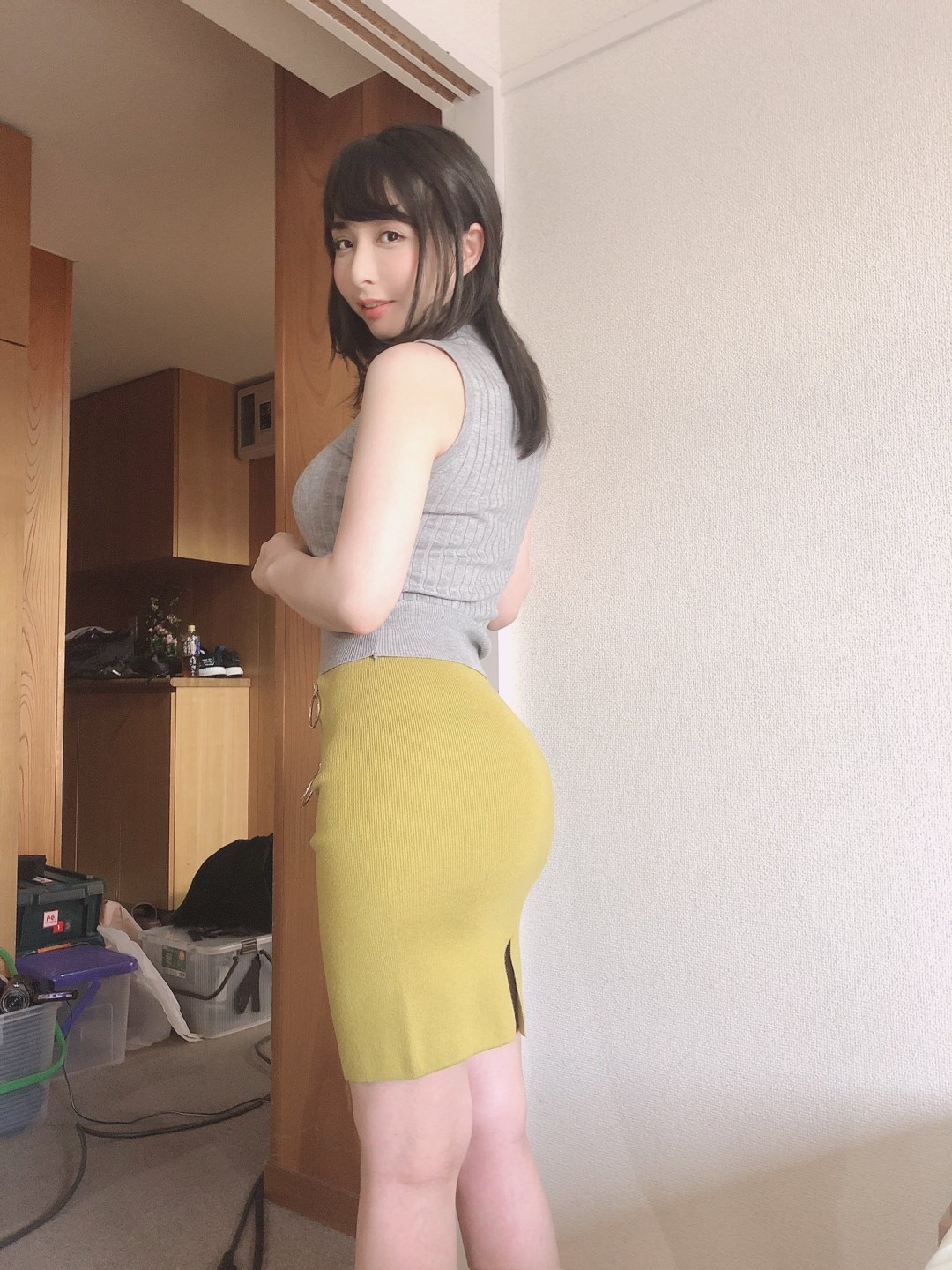晶エリー