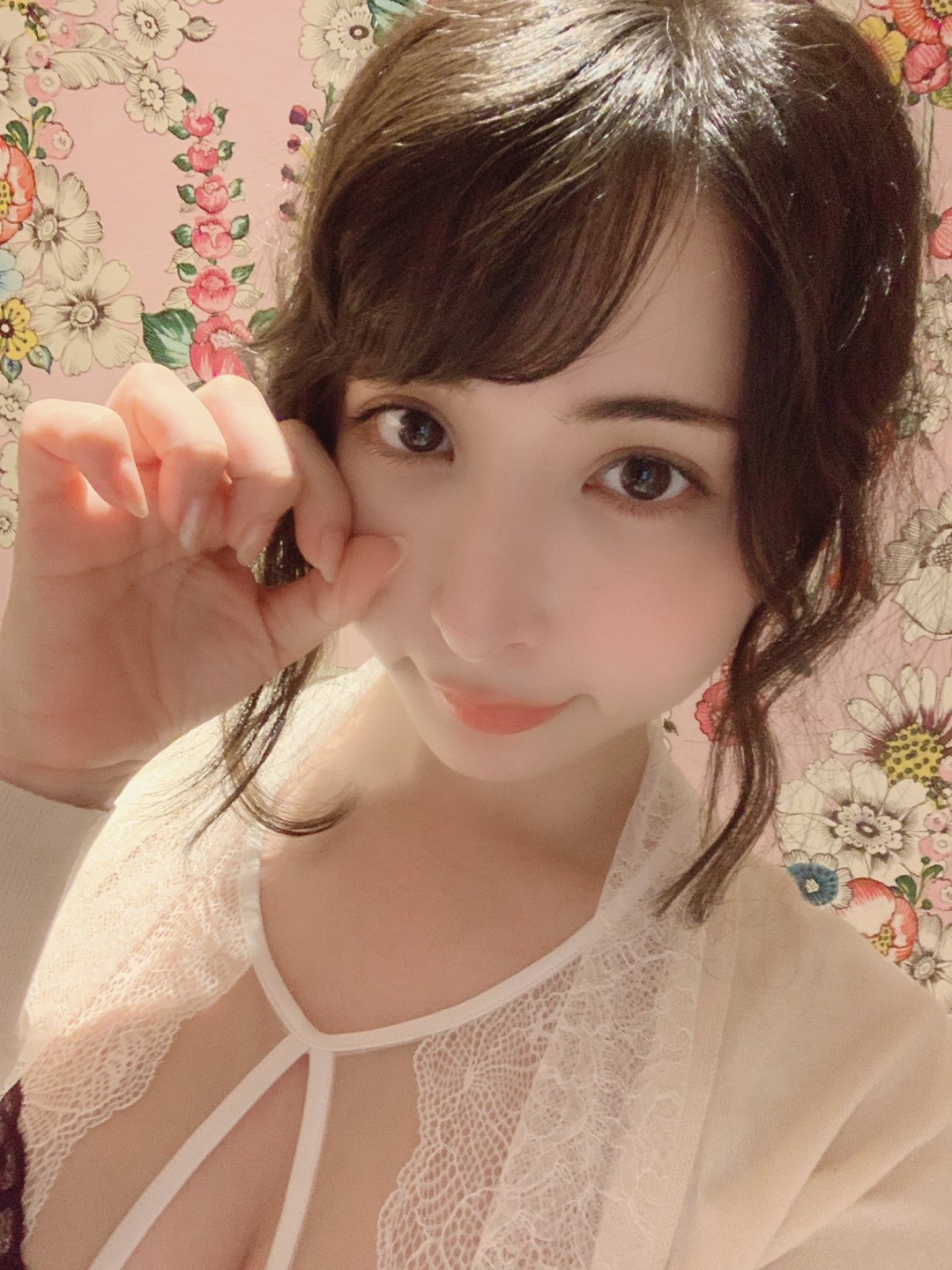 晶エリー