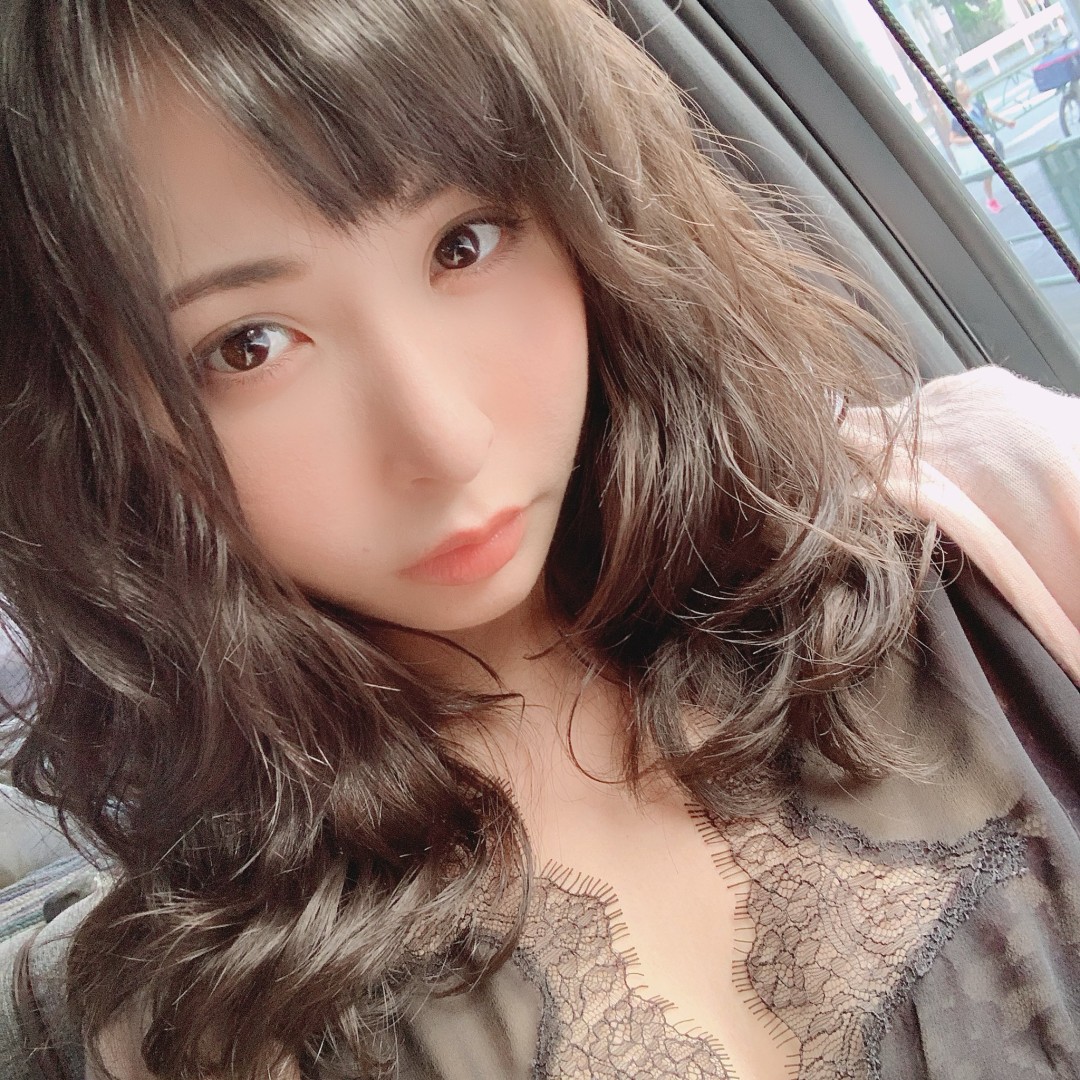 晶エリー