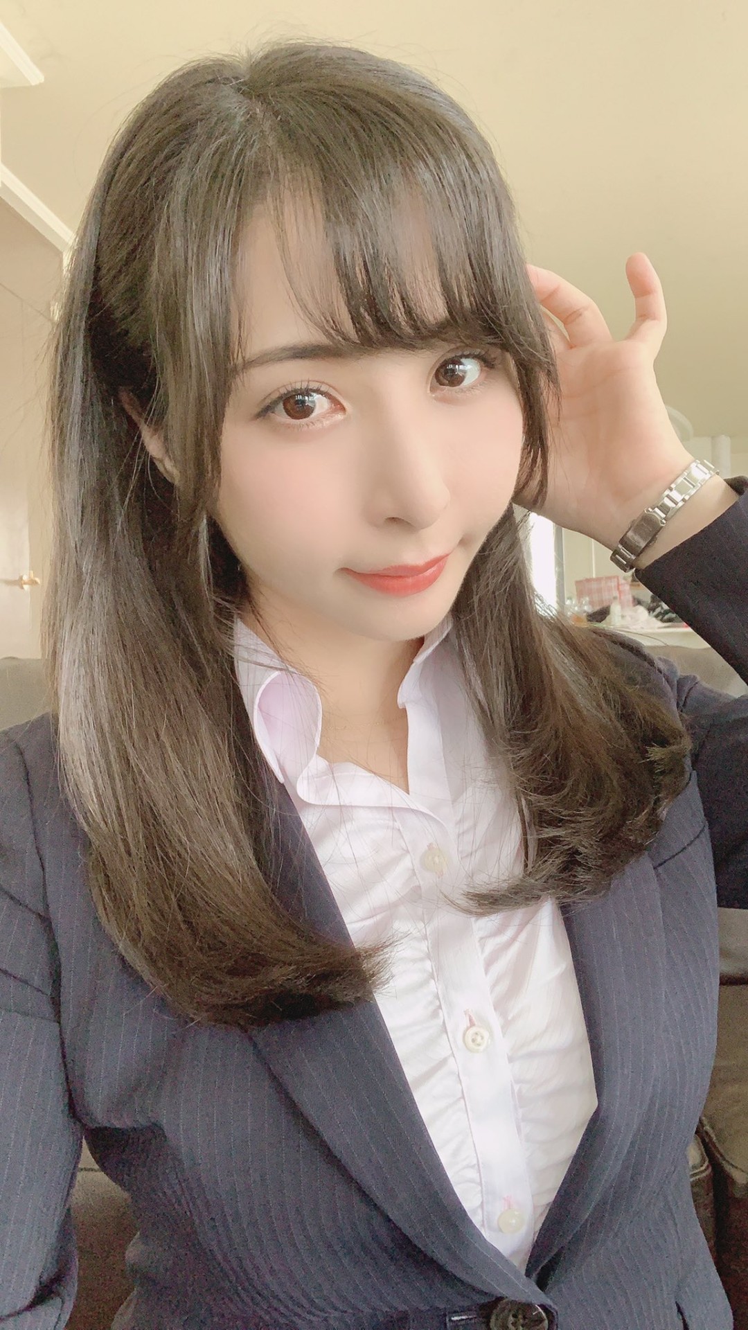 晶エリー