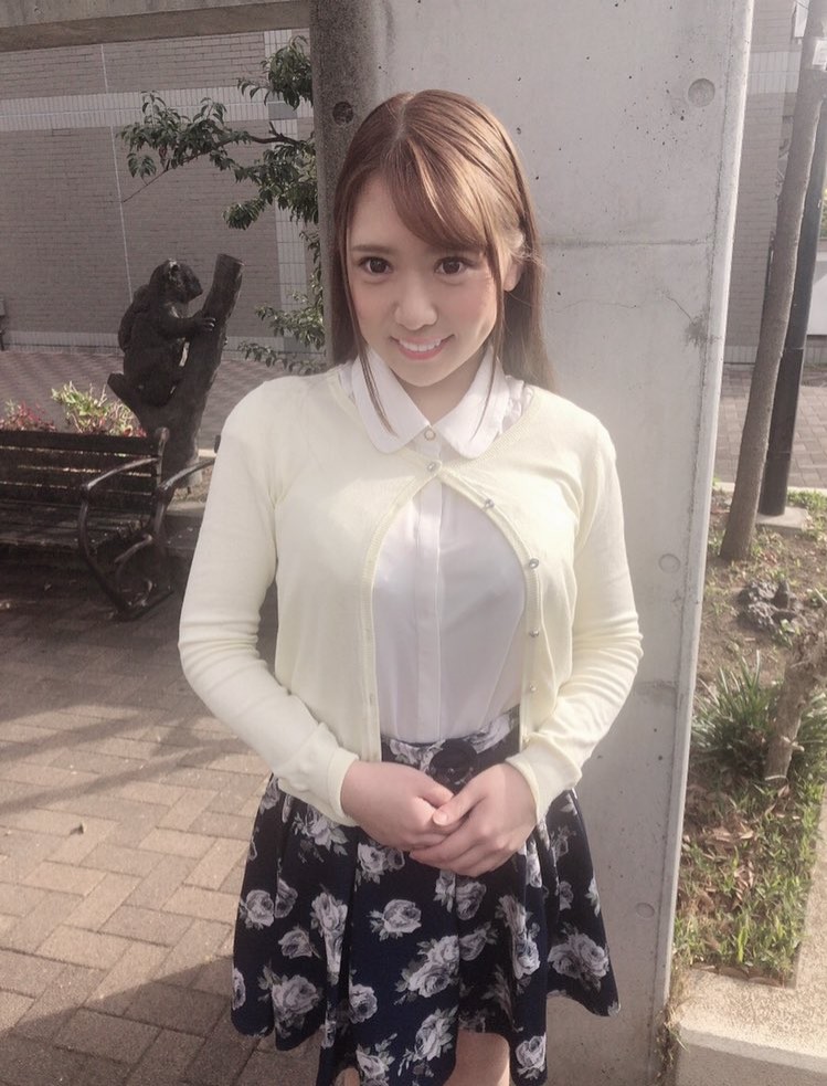 香坂紗梨