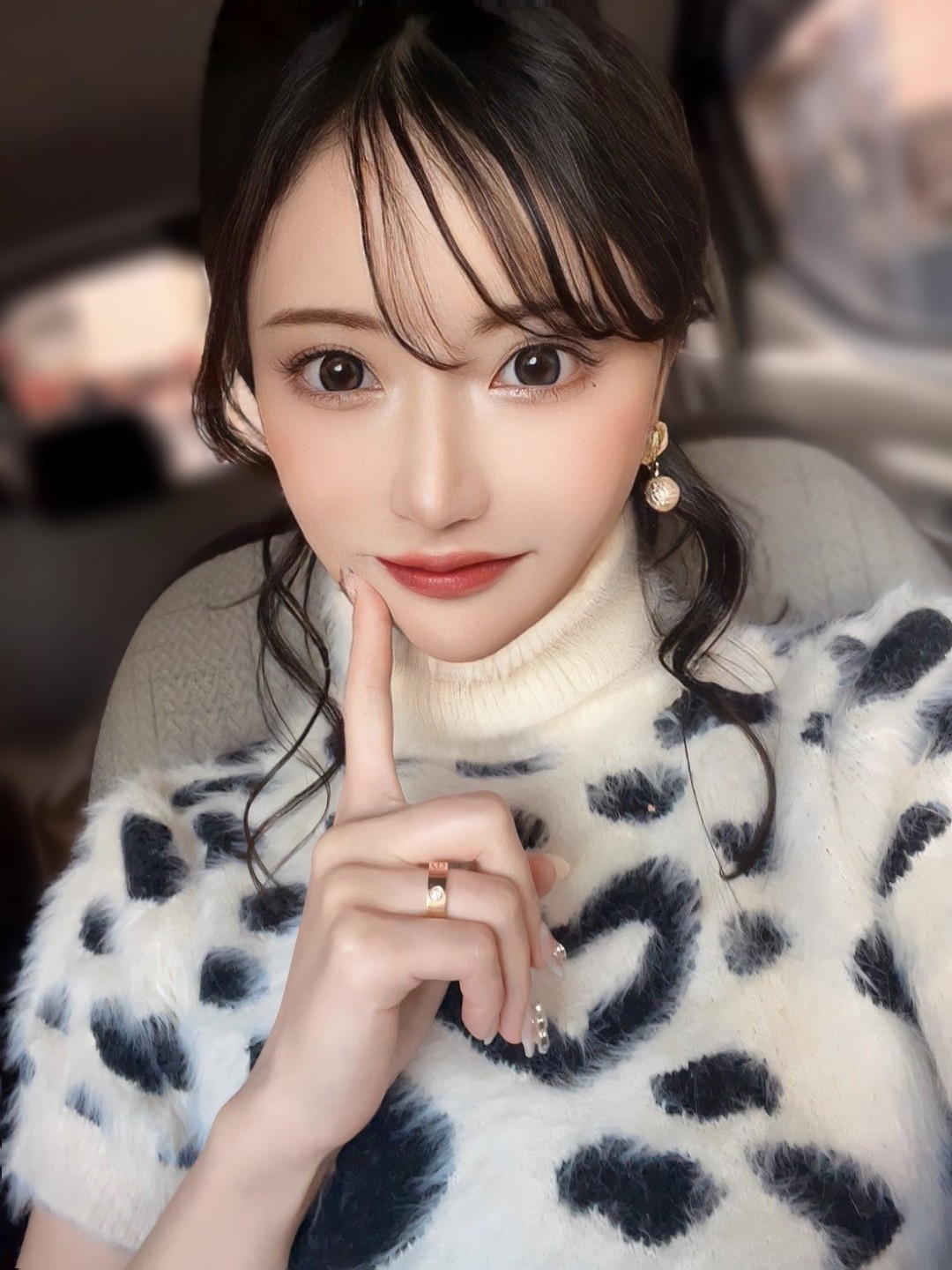 八蜜凛(Hatimitu Rin)图片,写真视频,车牌号 - 演员之家