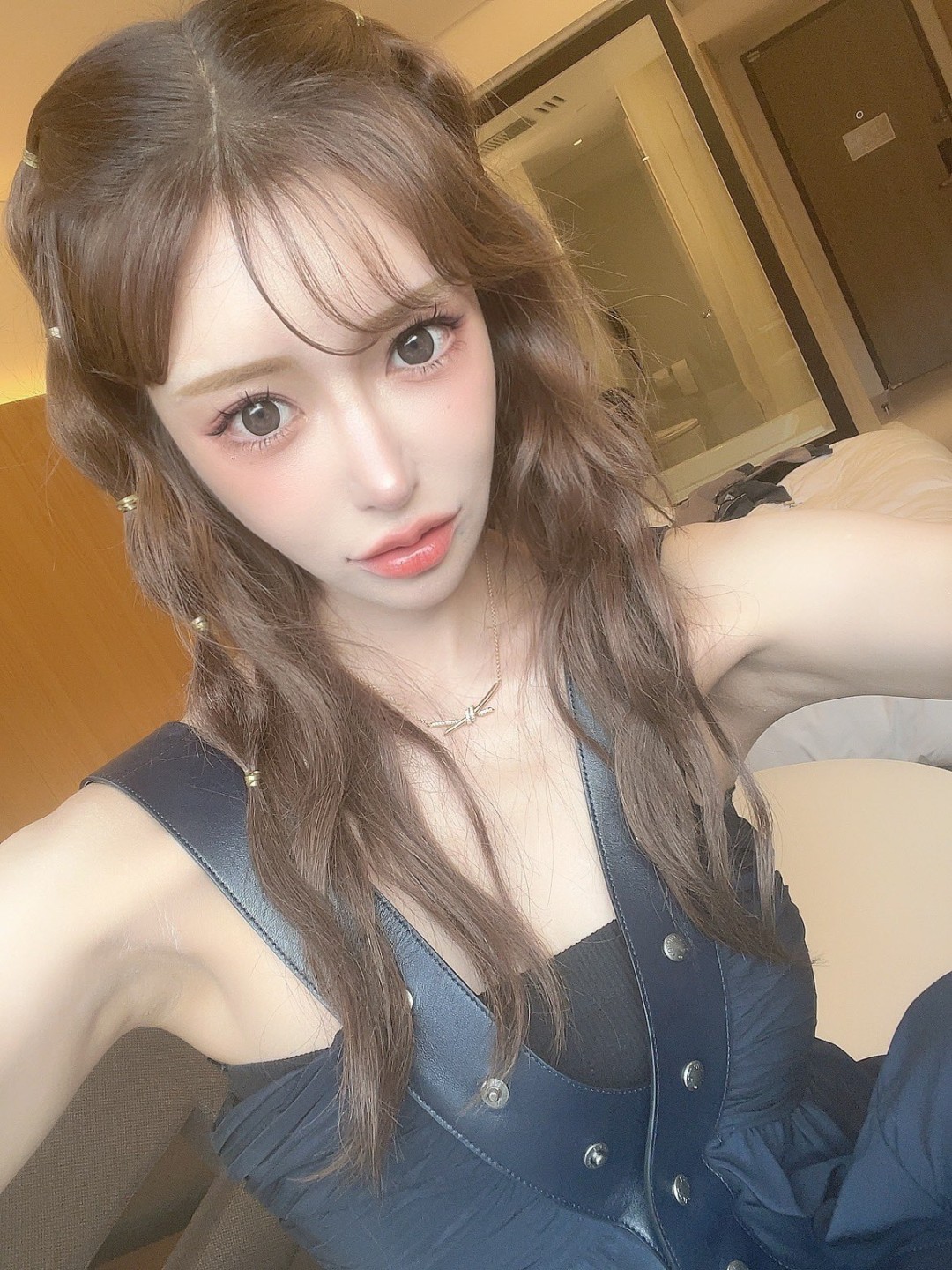 明日花キララ