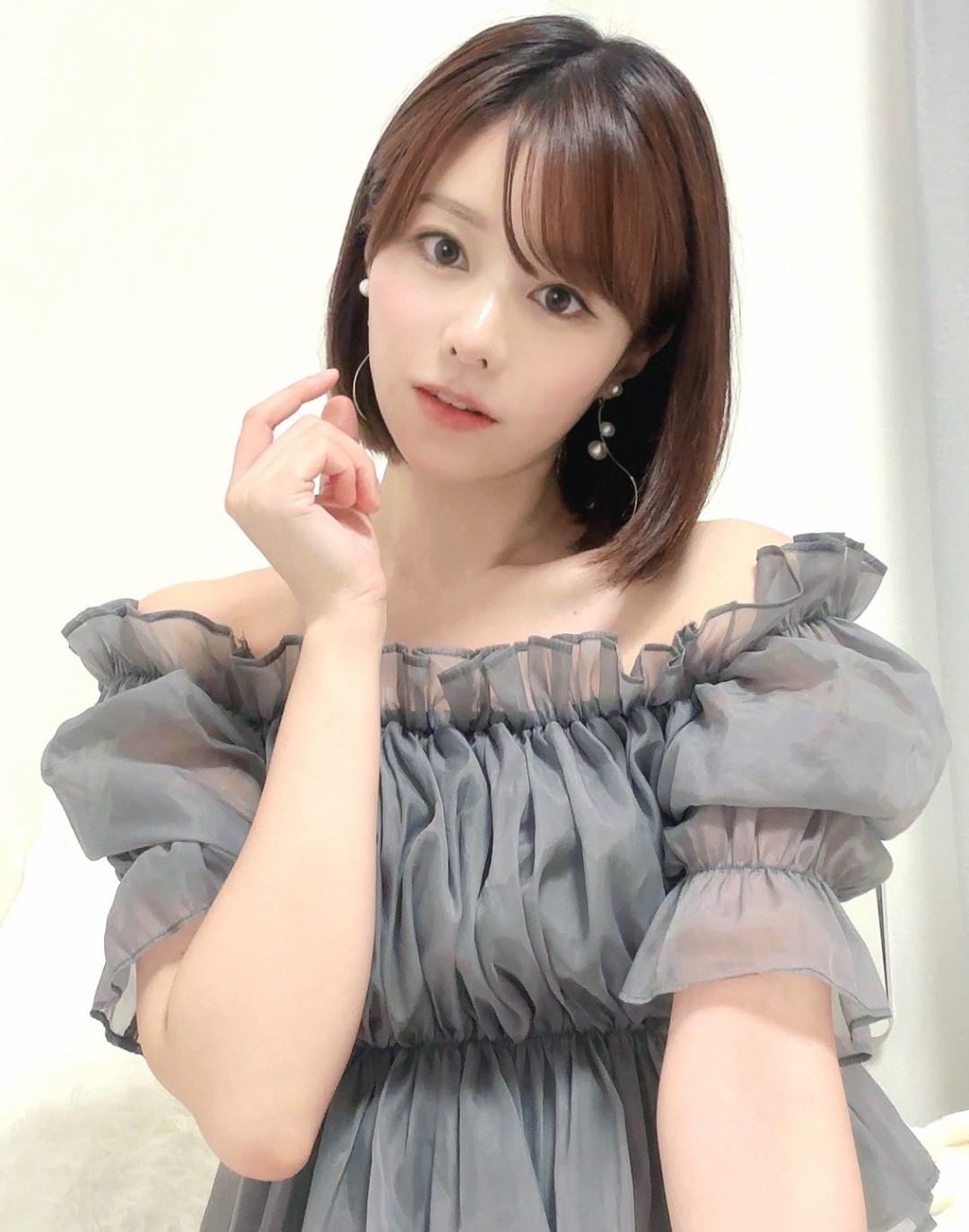 瑠川リナ