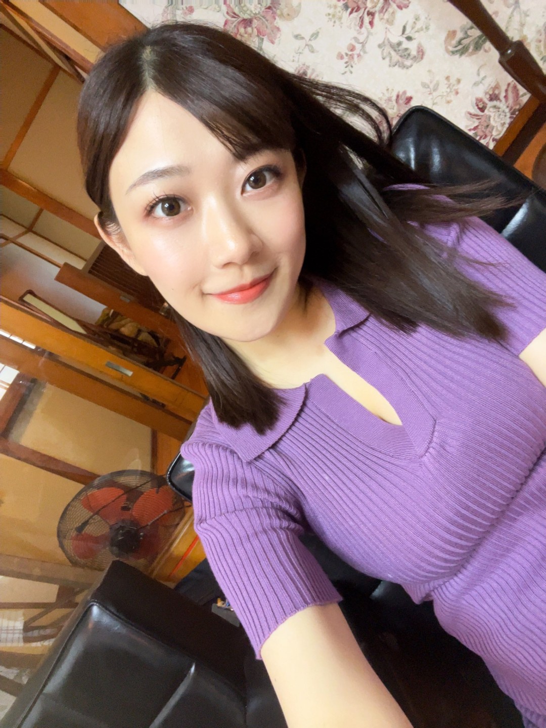 小梅えな
