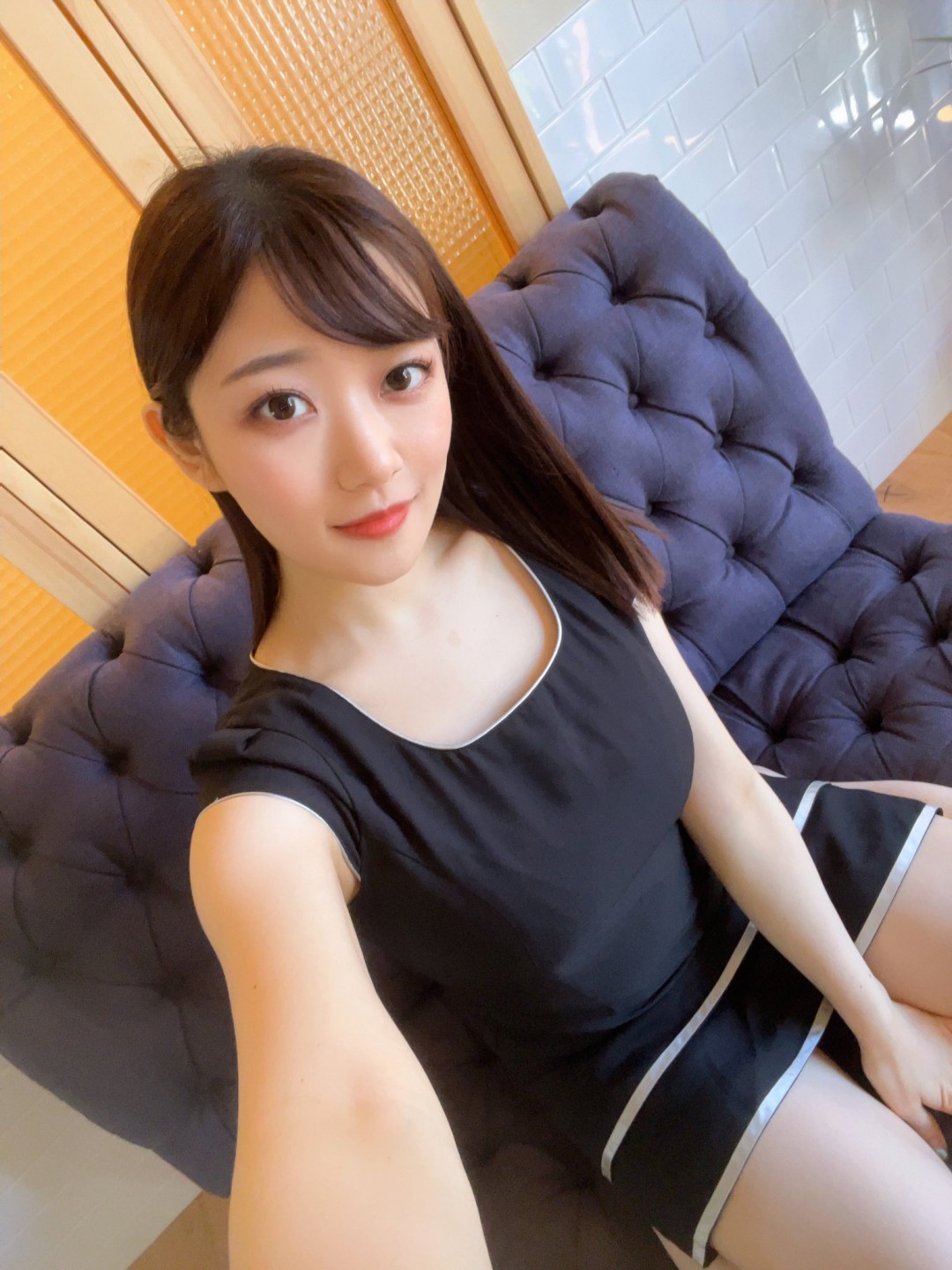 小梅えな