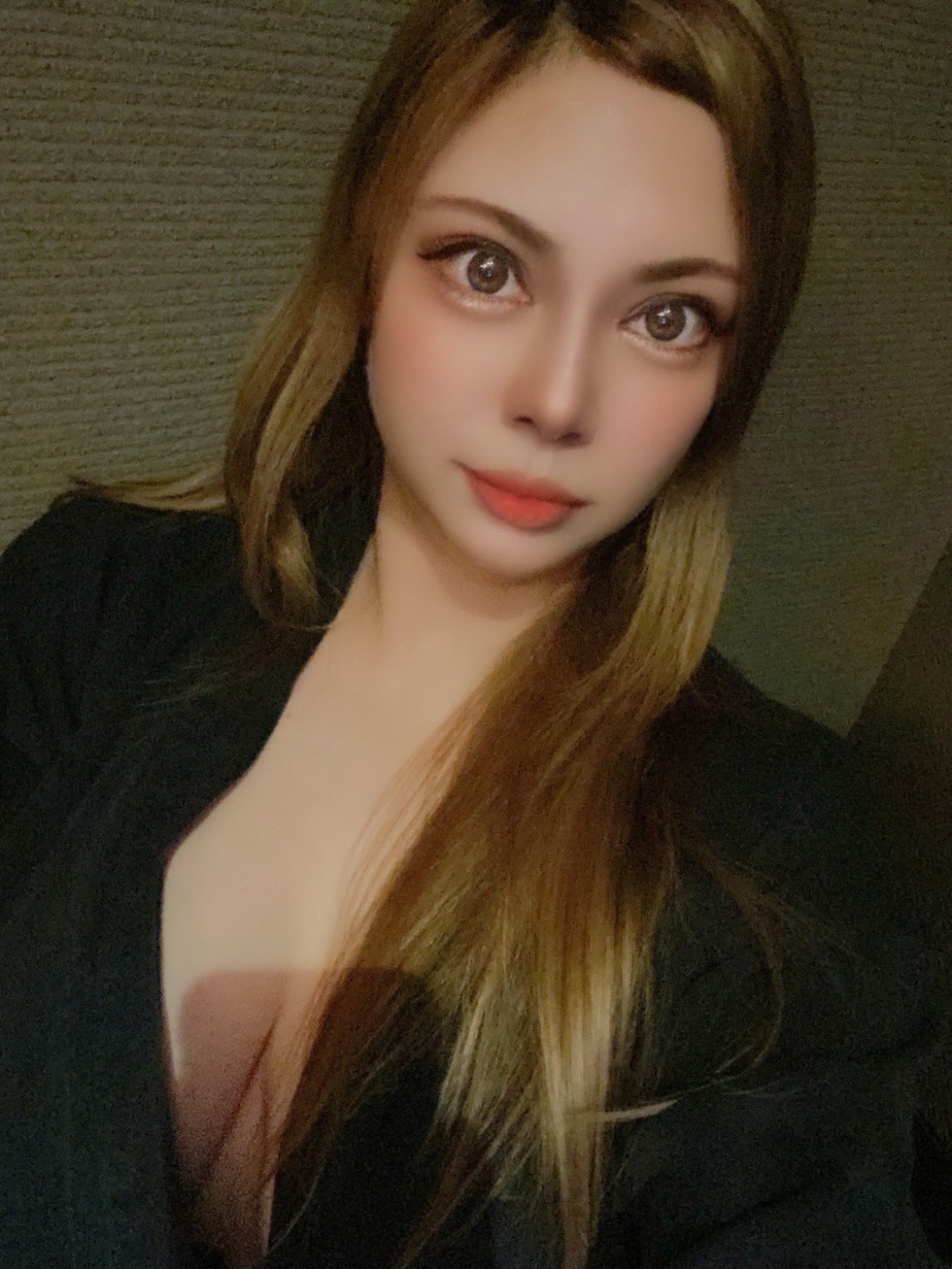 葉月シュリ