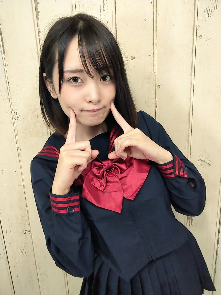 愛宝すず
