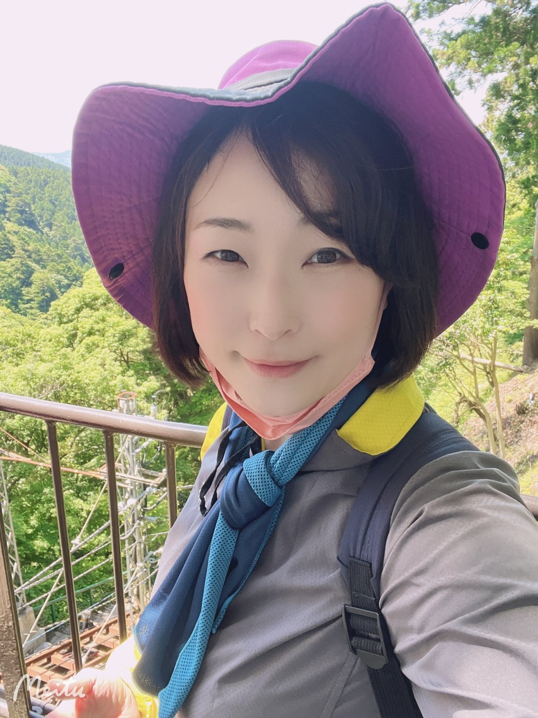 成澤ひなみ
