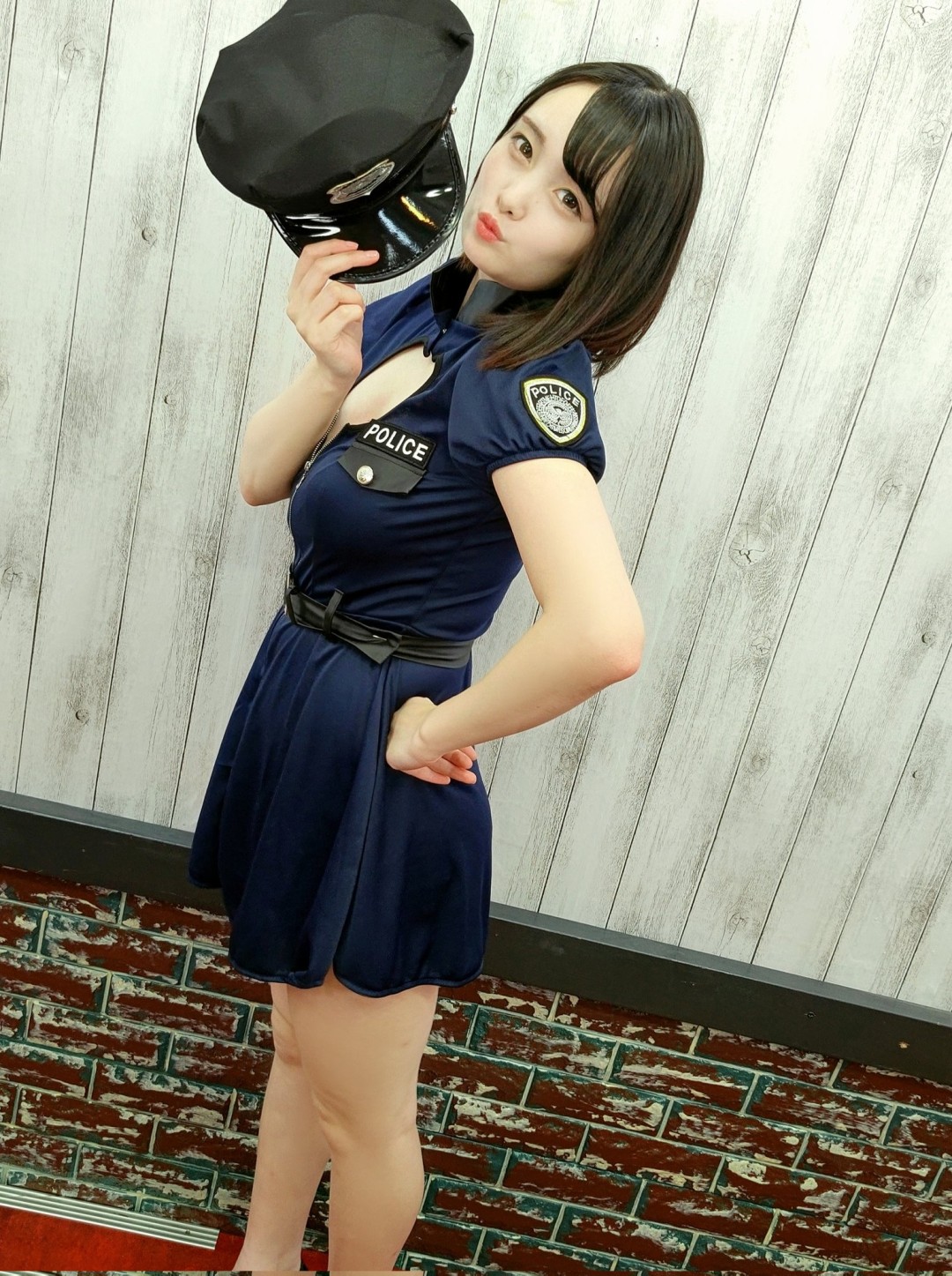 愛宝すず
