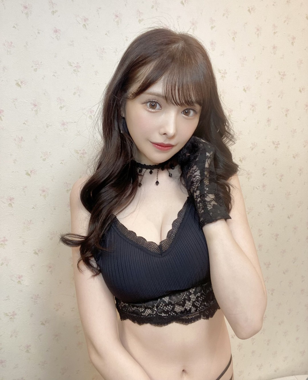 新ありな
