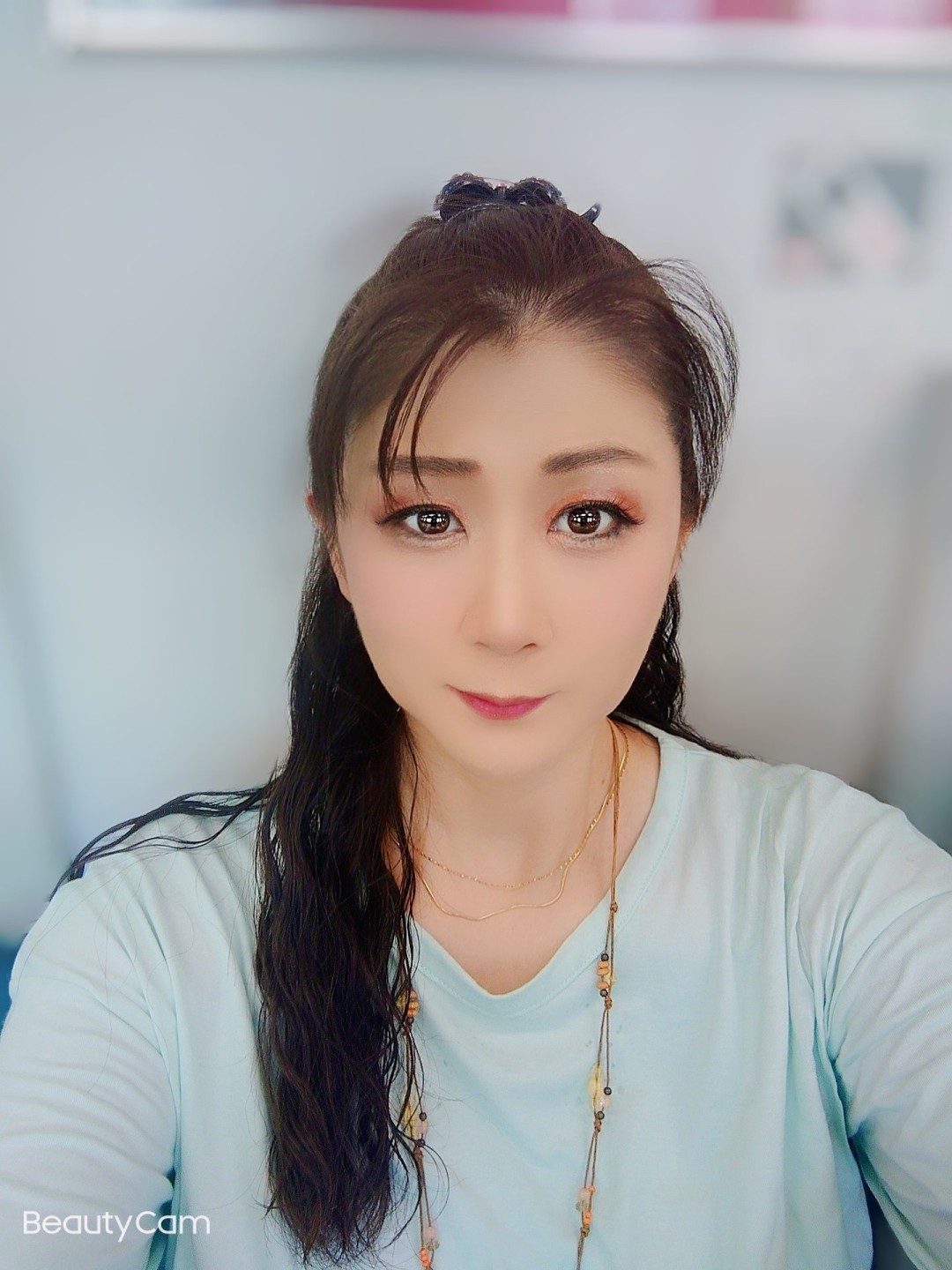吉岡奈々子