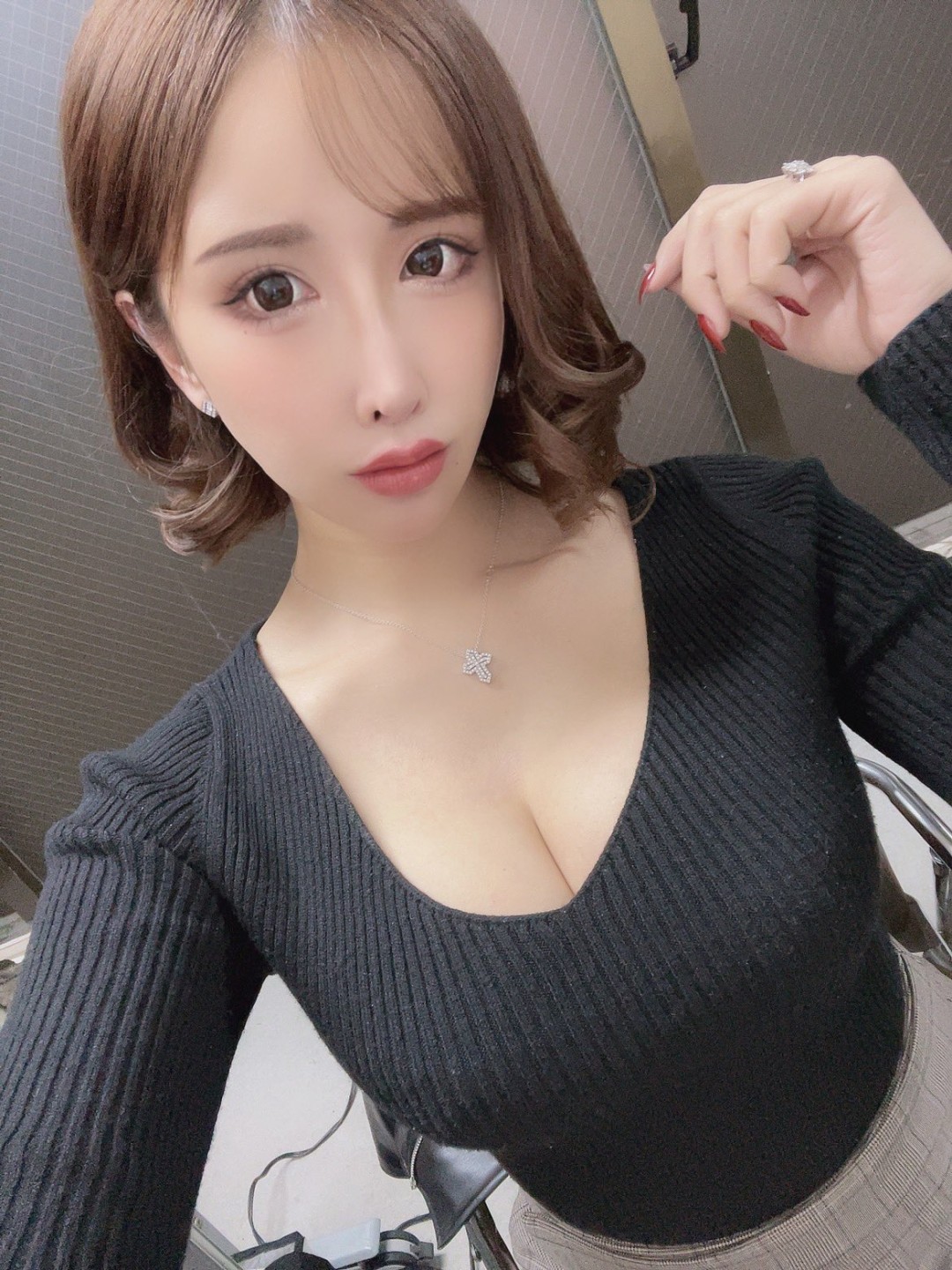 東あかり
