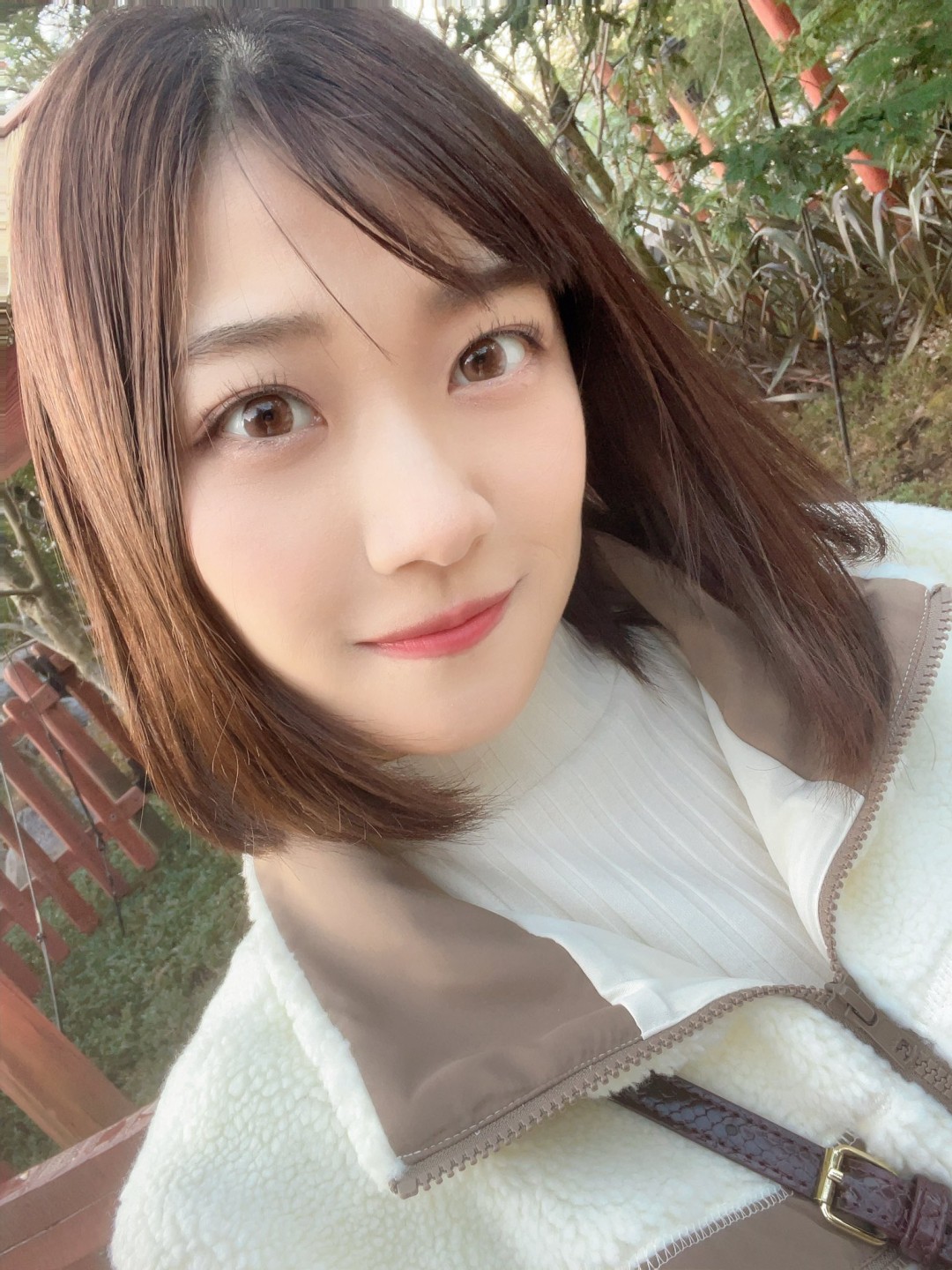 小梅えな
