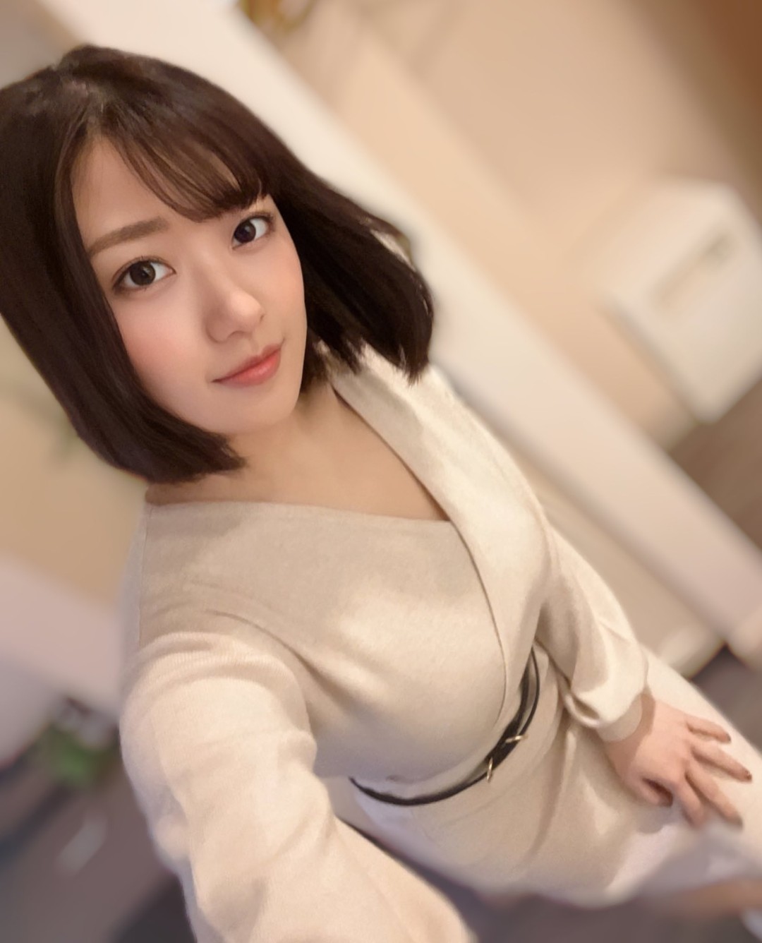 小梅えな