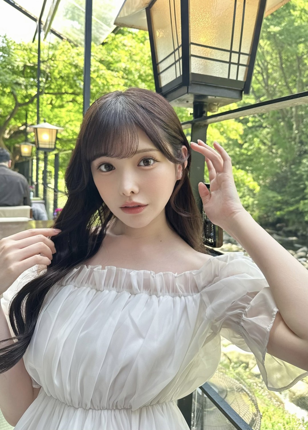 新ありな