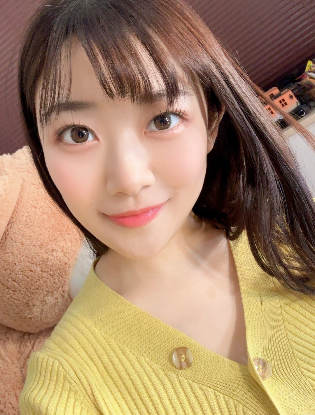 小梅えな