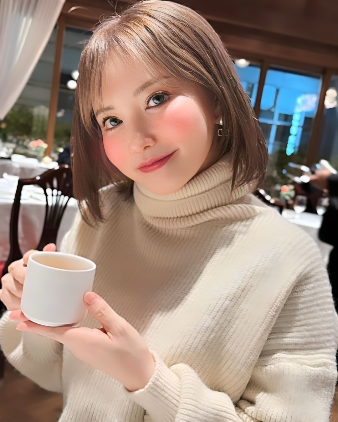 里美ゆりあ