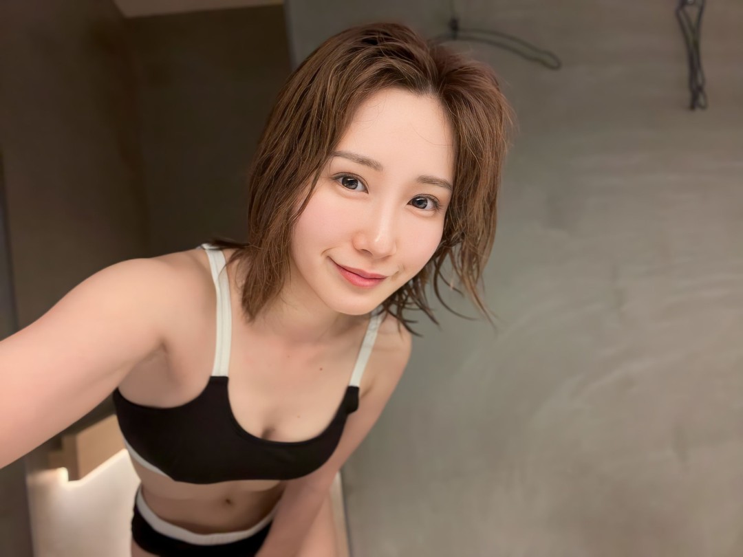 小島みなみ