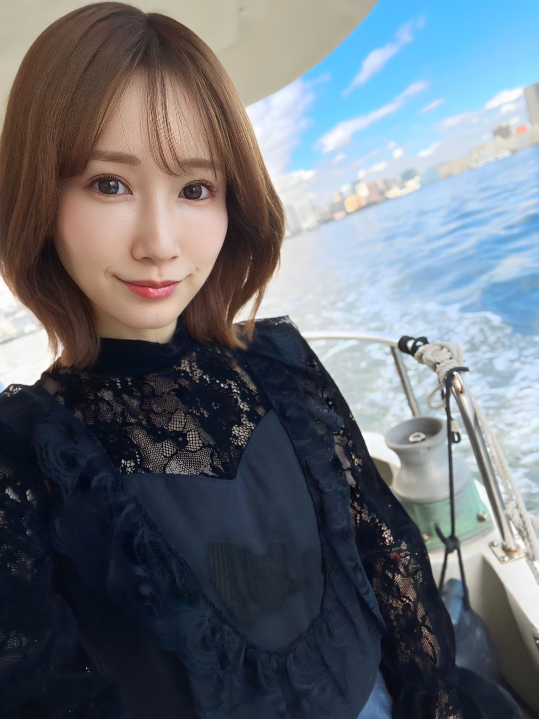 小島みなみ