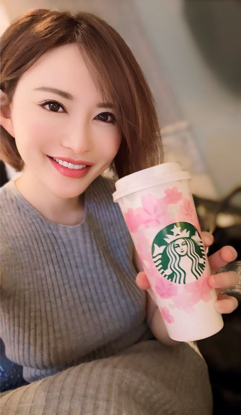 里美ゆりあ